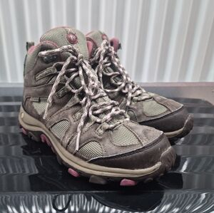 Women's MERRELL BOULDER Waterproof Hiking Boots Sz. 7.5